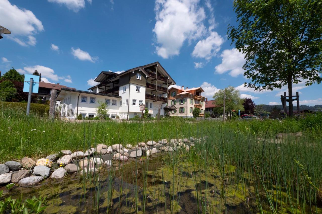 Hotel Allgaeuer Hof Oberstaufen Exterior photo