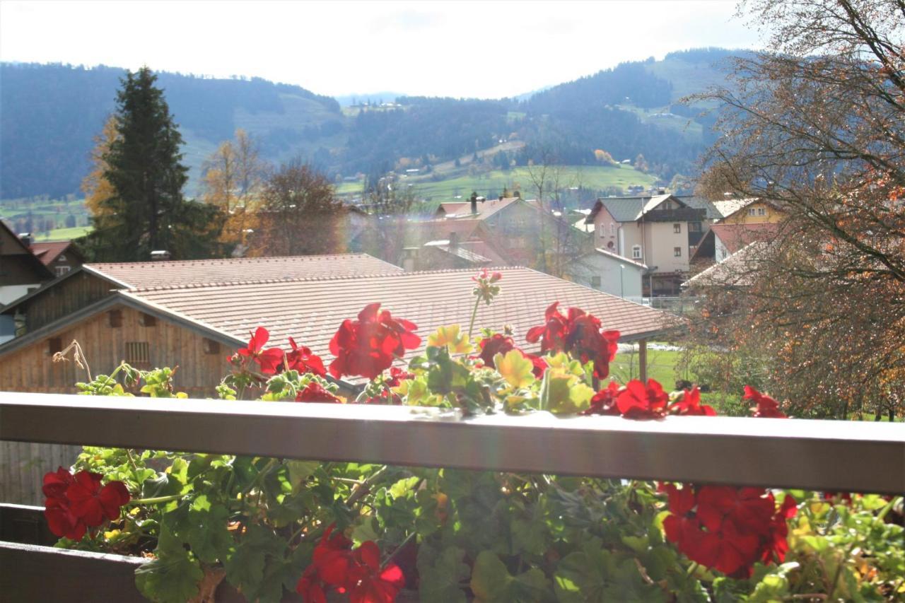 Hotel Allgaeuer Hof Oberstaufen Exterior photo